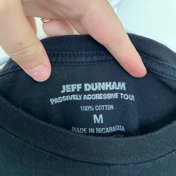 EUC |‎ Jeff Dunham men’s Passively Aggressive Tour tshirt — medium - Picture 3 of 5